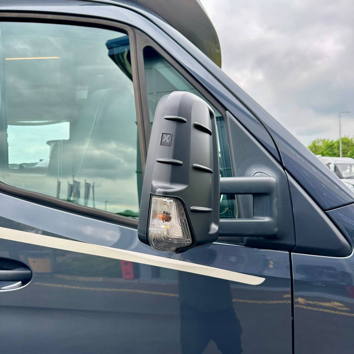 Für Mercedes Sprinter 906 Außenspiegelkappenabdeckungen – Langlebiges Hammerit-Finish für verbesserten Schutz