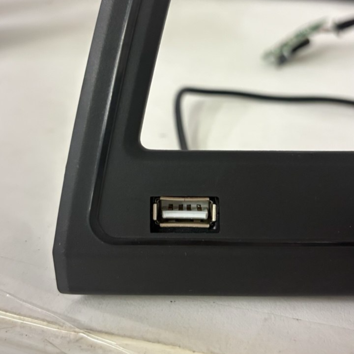Für VW T6 Air Vent Trims mit Becherhalter – Linke Seite – Innenraumzubehör | Van-X