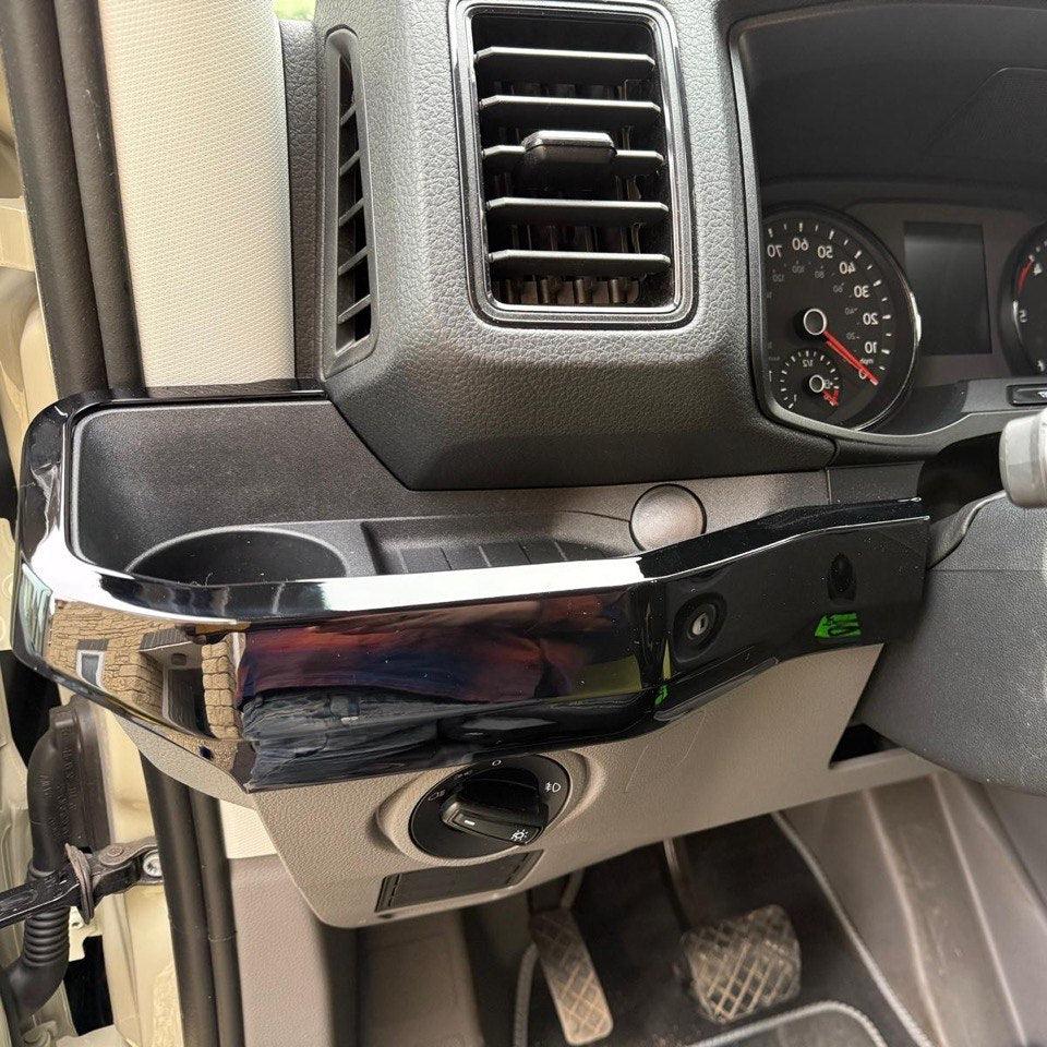 Für New Shape VW Crafter LHD untere Armaturenbrett-Designausstattungen – Glanzschwarz (Set von 6) | Van-X