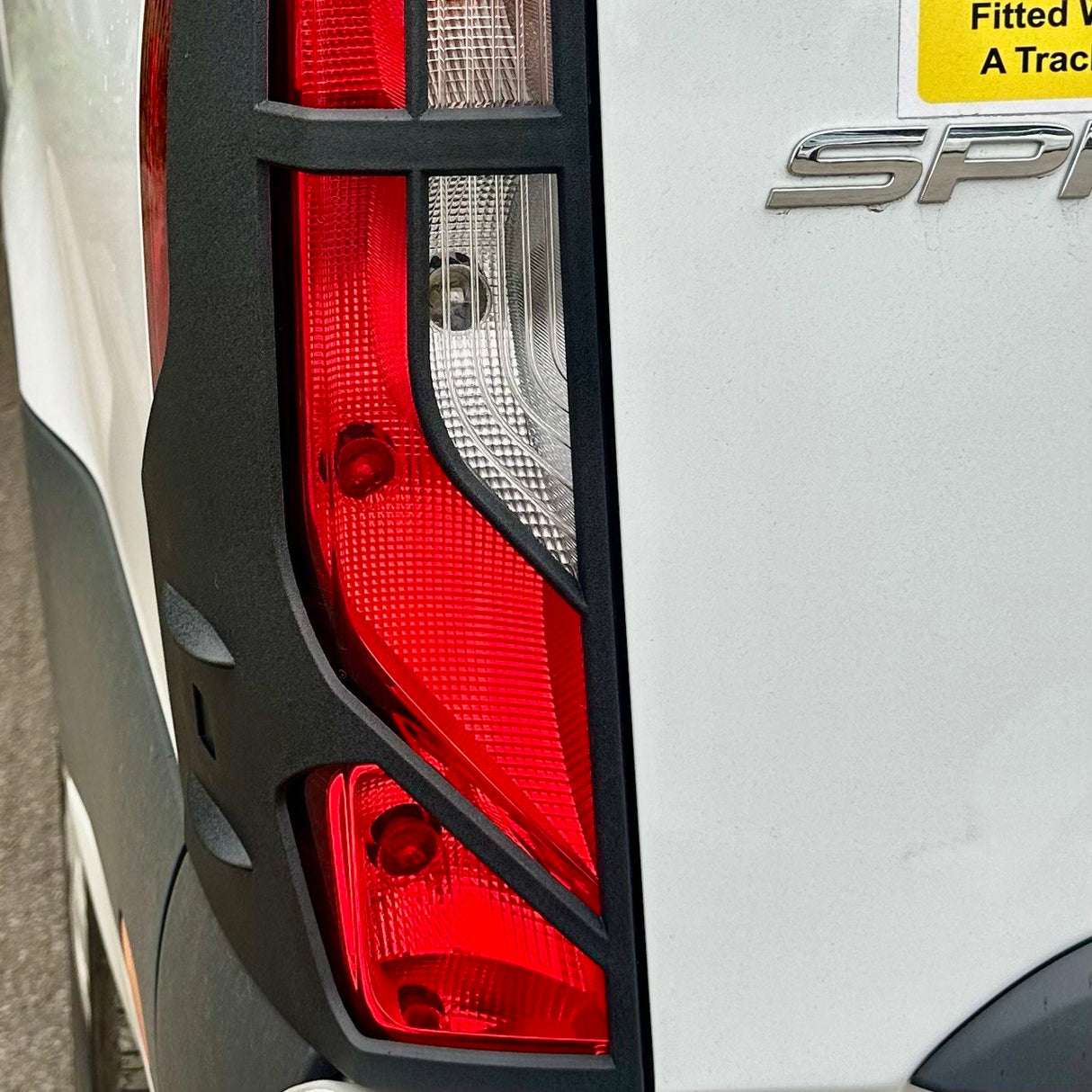Für Mercedes-Benz Sprinter 907 Rücklichtschutz | Rücklichtprotektoren für Sprinter Vans – Van-X