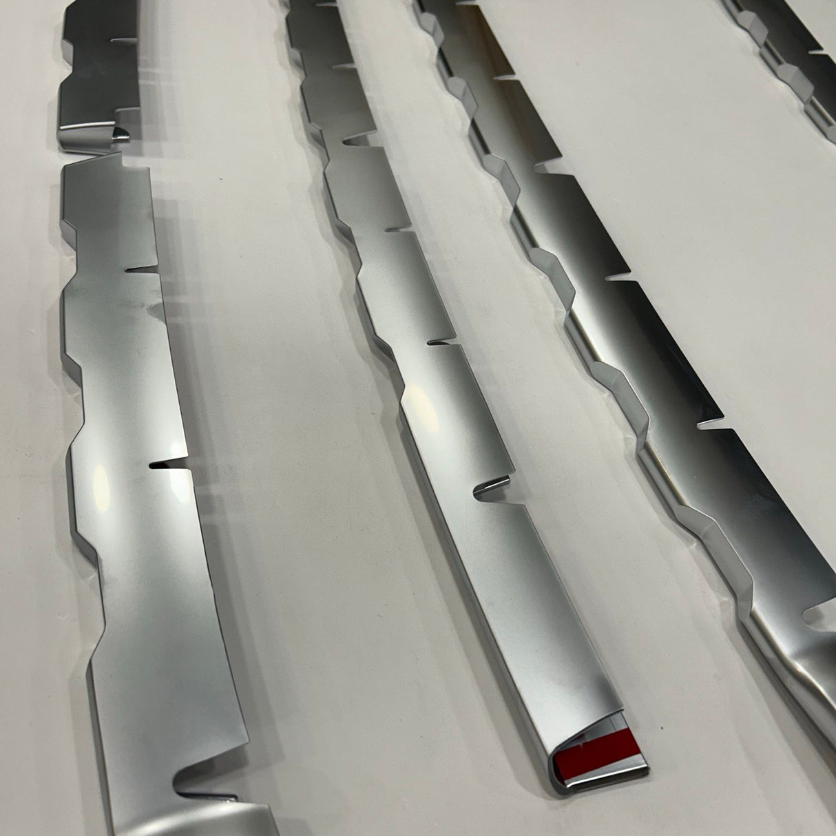 Für Ford Transit Custom Matt Chrome Frontgrill-Verkleidungen (7 Stück) - MK1 (2012-2018) - Fertig zum Einbauen