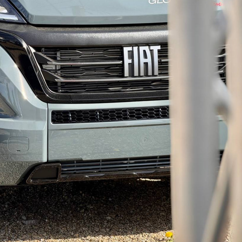 Peugeot Boxer Stoßfänger Wabengitter ohne Parksensoren – Glänzend Schwarz