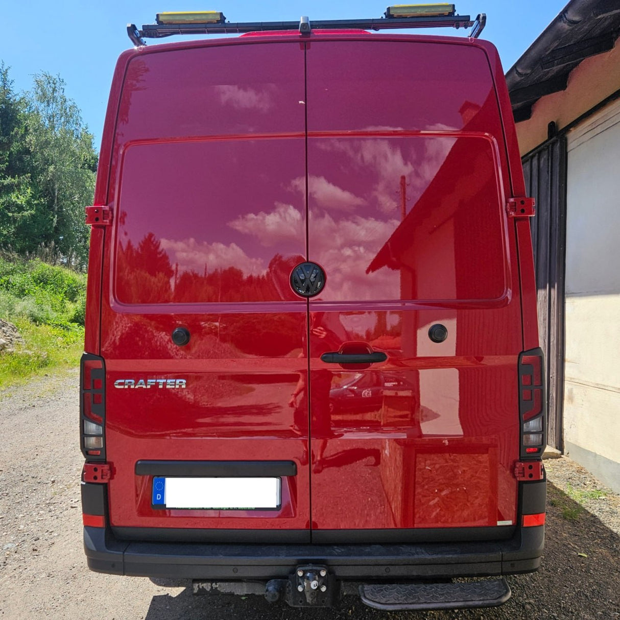 Für Volkswagen Crafter Rücklichtschutz - Mattschwarz (ab 2018)