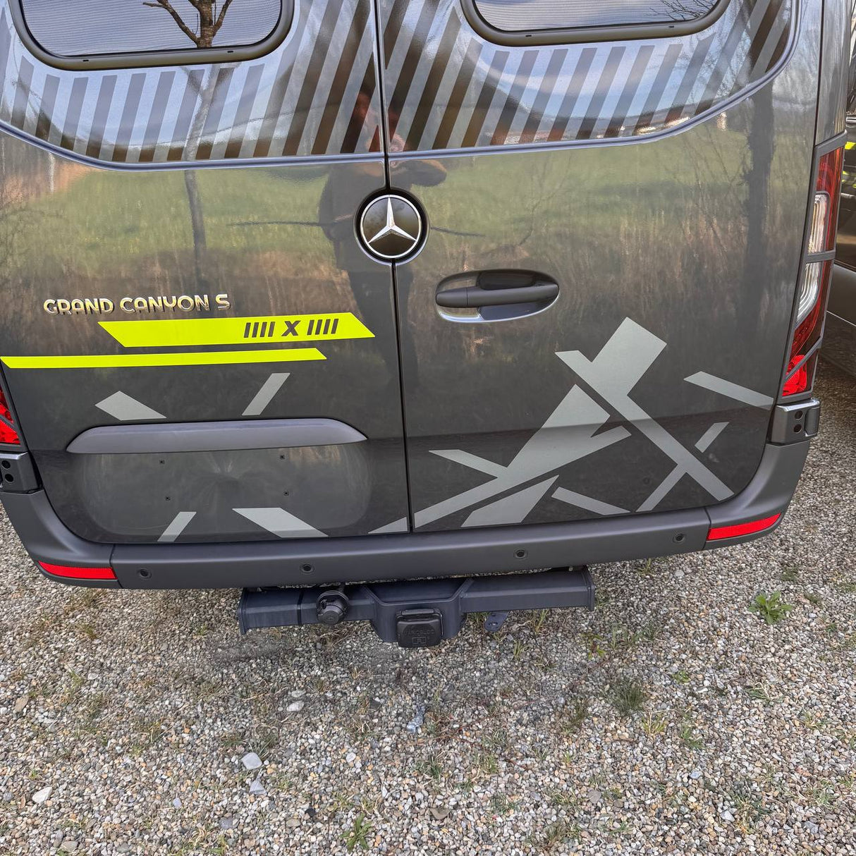 Für Mercedes-Benz Sprinter 907 Ladekantenschutz | Heavy-Duty Van Stoßstangenschutz – Van-X