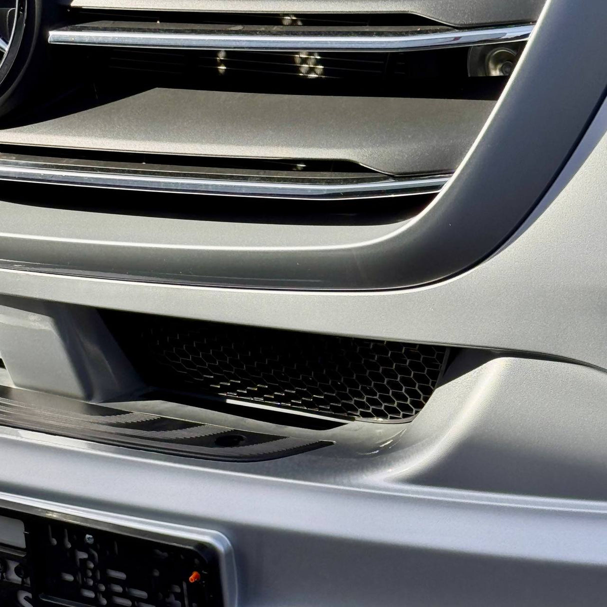 Für Mercedes Sprinter 907 Frontstoßstange Wabengitter – 2er Set - Van-X