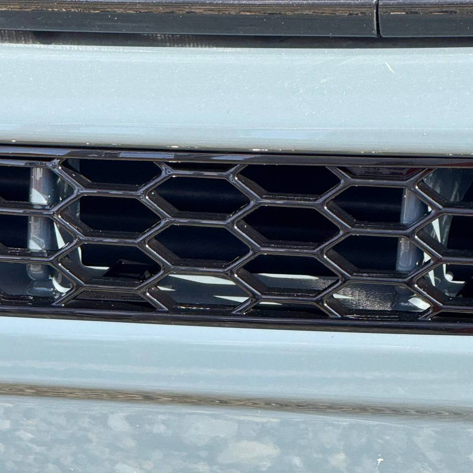 Fiat Ducato Stoßfänger Wabengitter ohne Parksensoren – Glänzend Schwarz