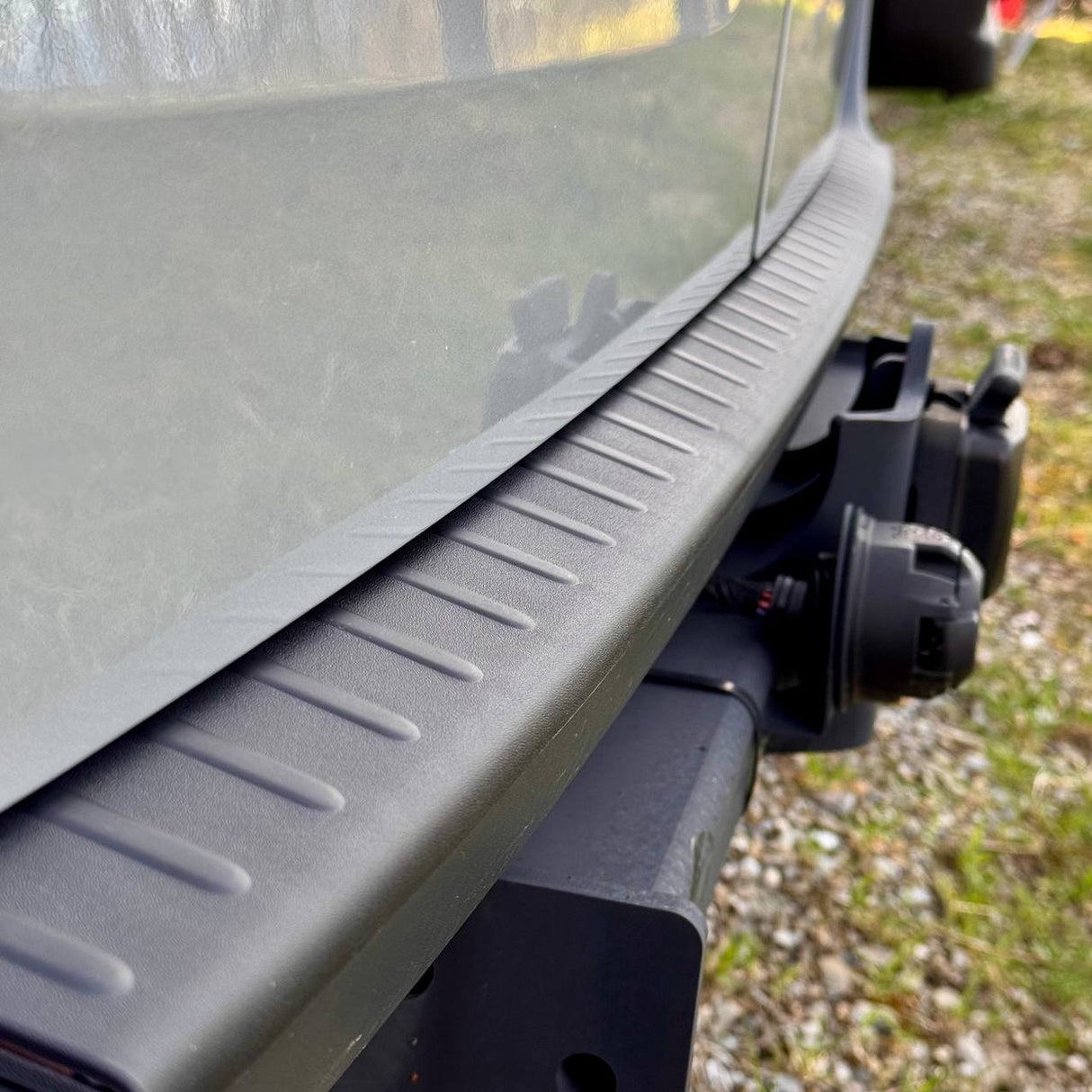 Für Mercedes-Benz Sprinter 907 Ladekantenschutz | Heavy-Duty Van Stoßstangenschutz – Van-X