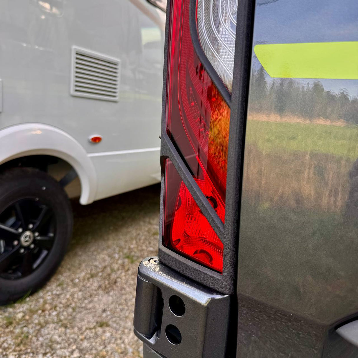 Für Mercedes-Benz Sprinter 907 Rücklichtschutz | Rücklichtprotektoren für Sprinter Vans – Van-X