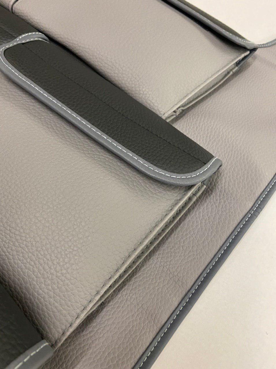 Für VW T6 / T6.1 Transporter Campervan Lederimitat Doppelter Rücksitz-Organizer (Grau mit schwarzen Deckeln)