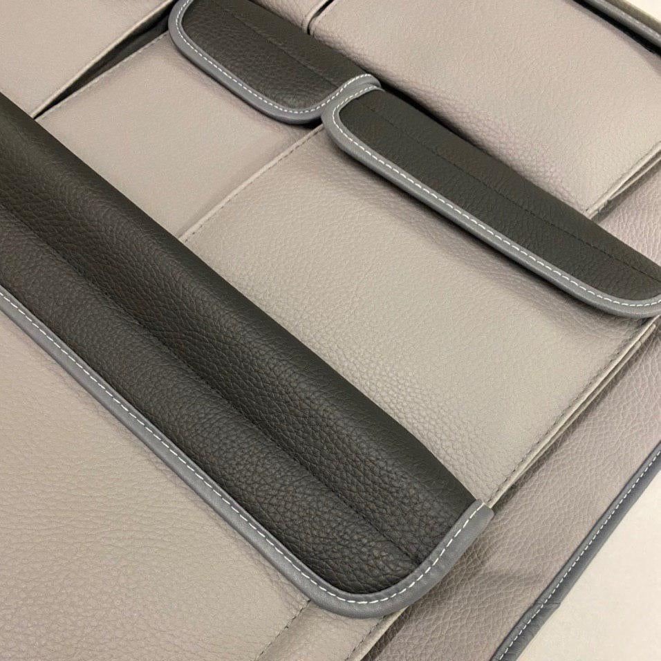 Für VW T6 / T6.1 Transporter Campervan Lederimitat Doppelter Rücksitz-Organizer (Grau mit schwarzen Deckeln)