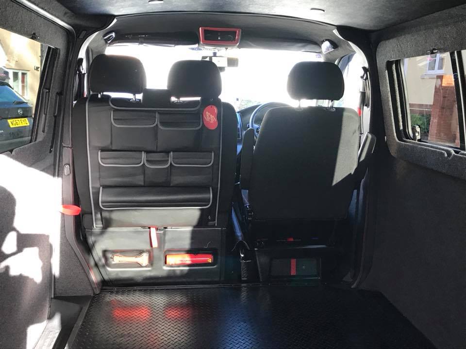 Für VW T6, T6.1 Transporter Doppelsitz Kunstleder Rücksitz Organizer