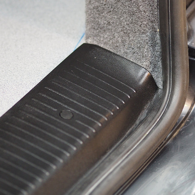 VW T5 , T5.1 Tailgate Rear Threshold Plastic Full Length