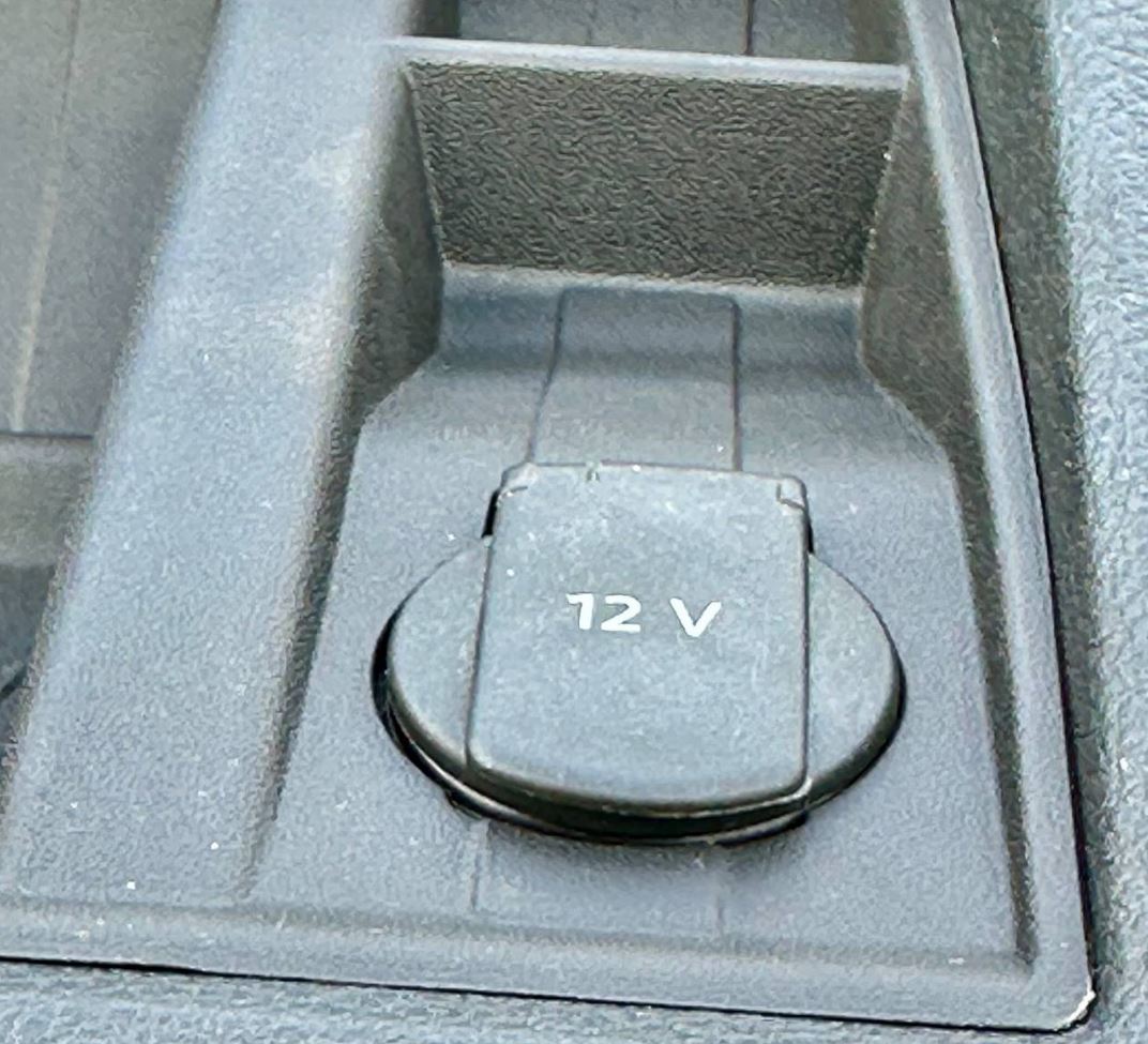 VW T6 Silicone/Rubber Top Dashboard Insert - Non-Slip Van-X