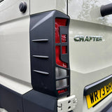 Für Volkswagen Crafter Rücklichtschutz - Hammerite Ultimate Mattschwarz (ab 2018) 
