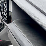 Komfort-Handschuhfach-Innenraum-Paket für Volkswagen Transporter T6.1 - Hochglanz-Schwarz

