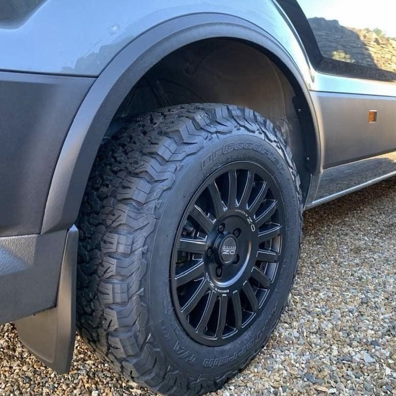 For VW New Crafter / MAN TGE Wheel Arch Trims - Grey Primer 4 Piece Styling Kit | Van-X