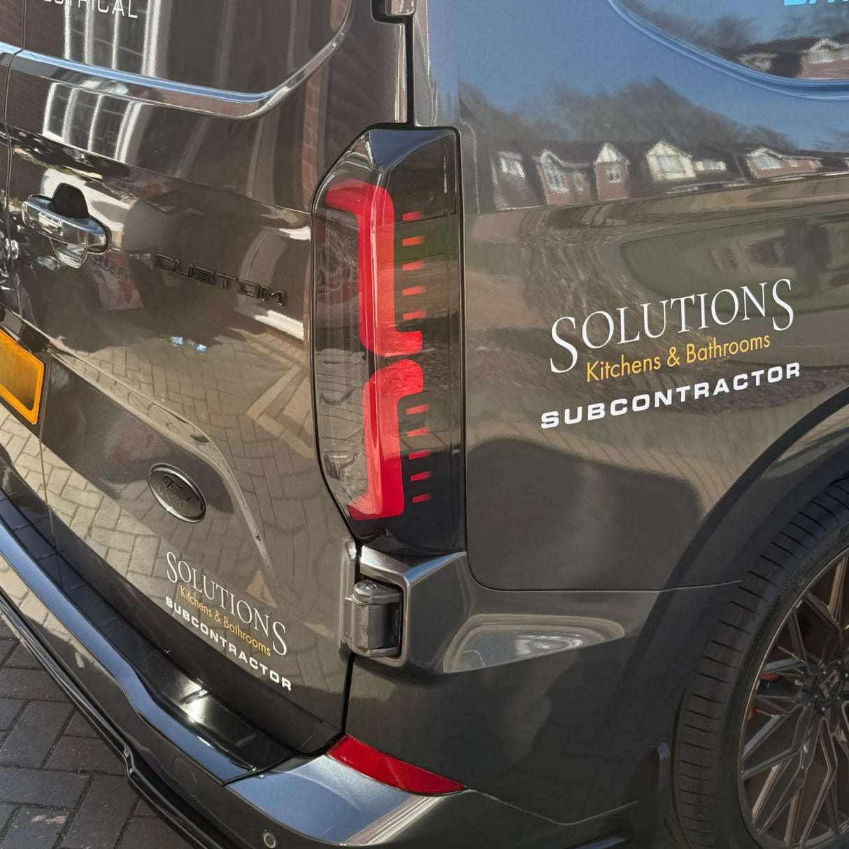 Für den neuen Transit Custom 2024–2026 Van-X Full LED Rücklichter Rückleuchten – Upgrade für geräucherte Objektive