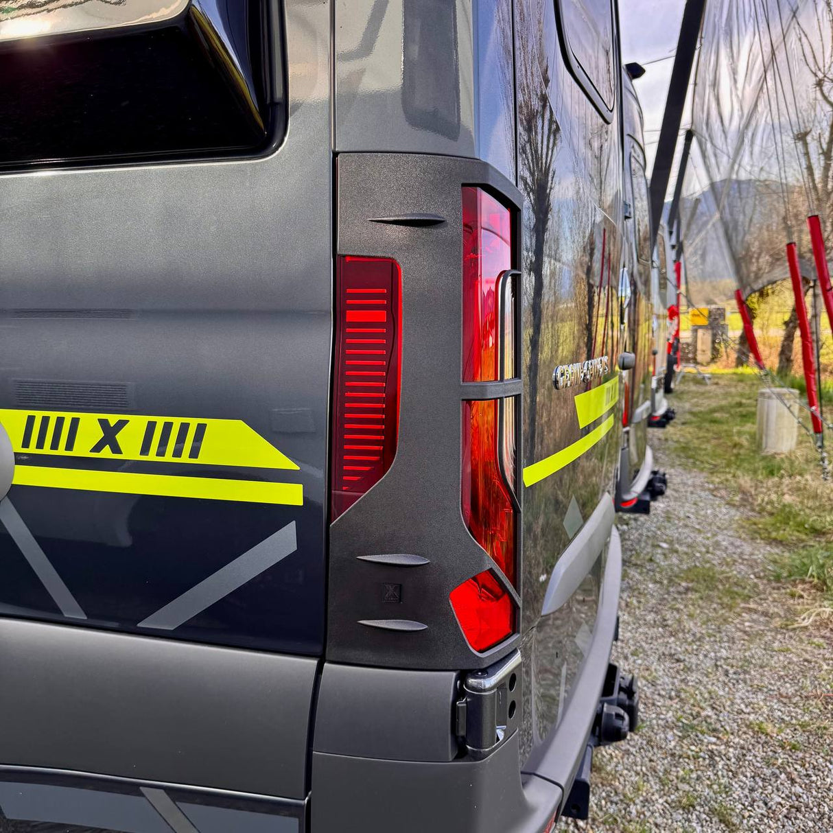 Für Mercedes-Benz Sprinter 907 Rücklichtschutz | Rücklichtprotektoren für Sprinter Vans – Van-X