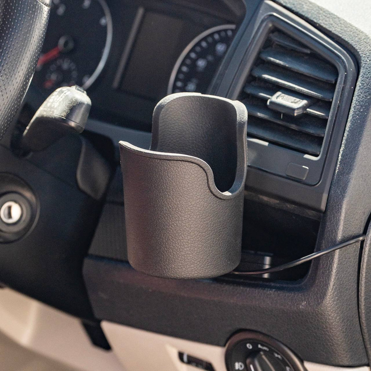 Für VW T6 Air Vent Ausstattungen mit Getränkehalter – Linke und rechte Seitenausstattung – Innenraumzubehör | Van-X