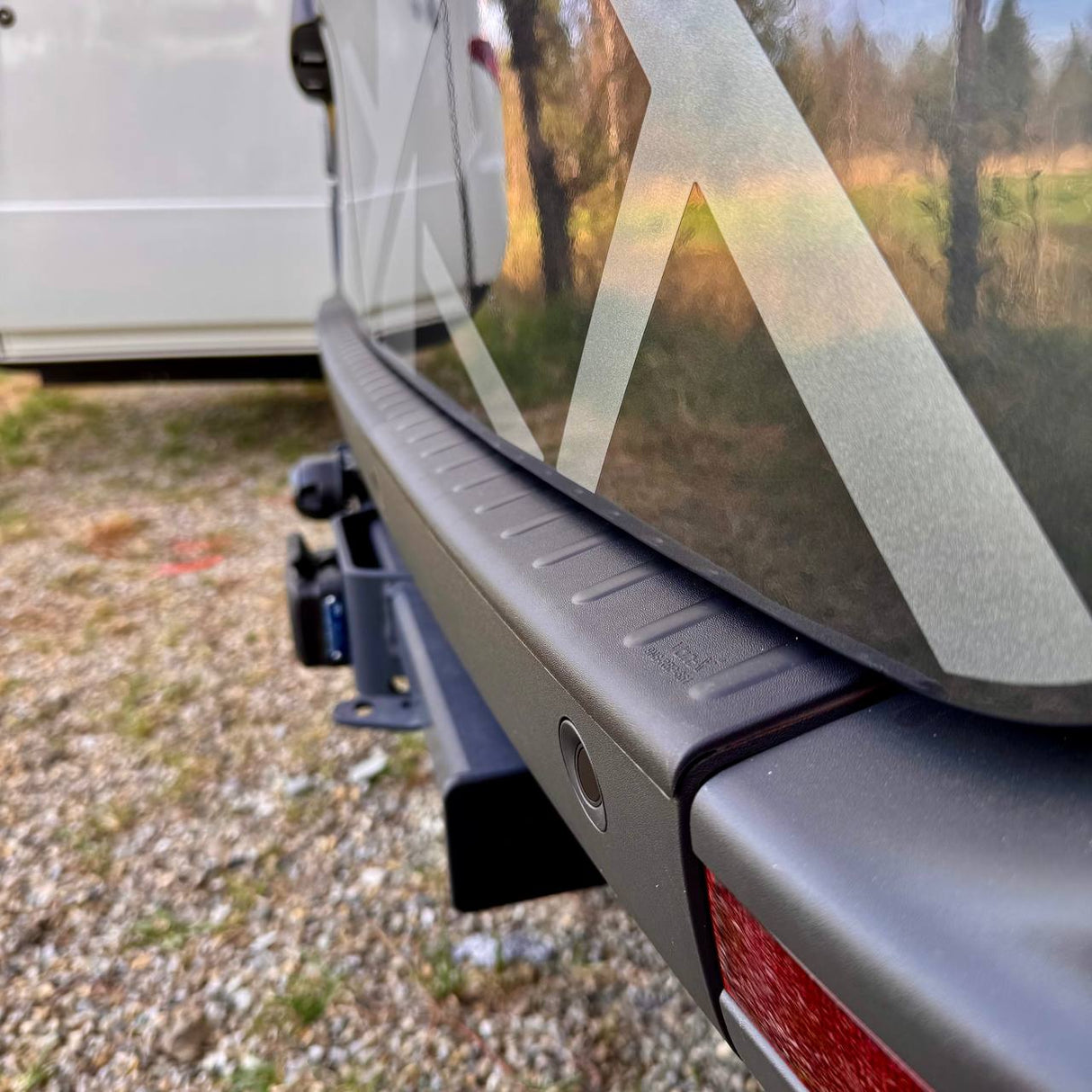 Für Mercedes-Benz Sprinter 907 Ladekantenschutz | Heavy-Duty Van Stoßstangenschutz – Van-X