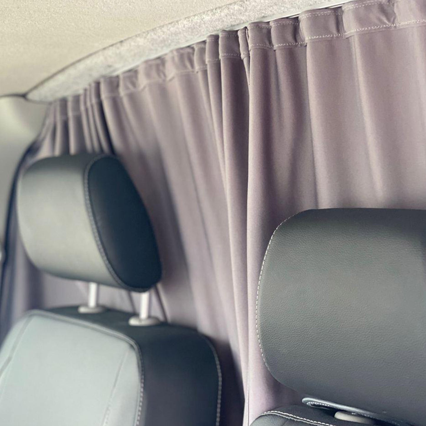 Ford Transit MK7 Fahrerhaus-Trennvorhang-Set