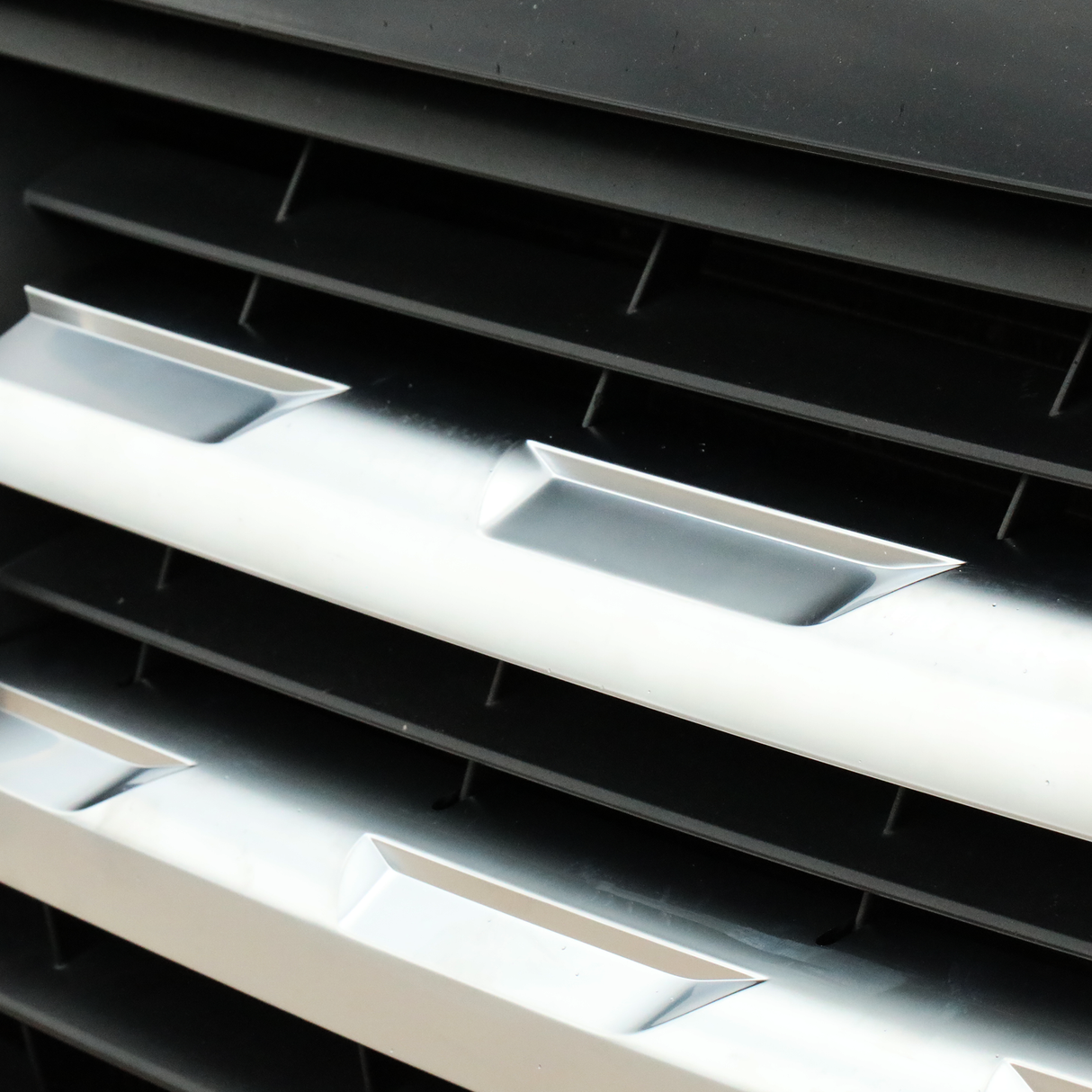 VW Transporter T6 Front Grille Trims (4Pcs) - Matte Chrome