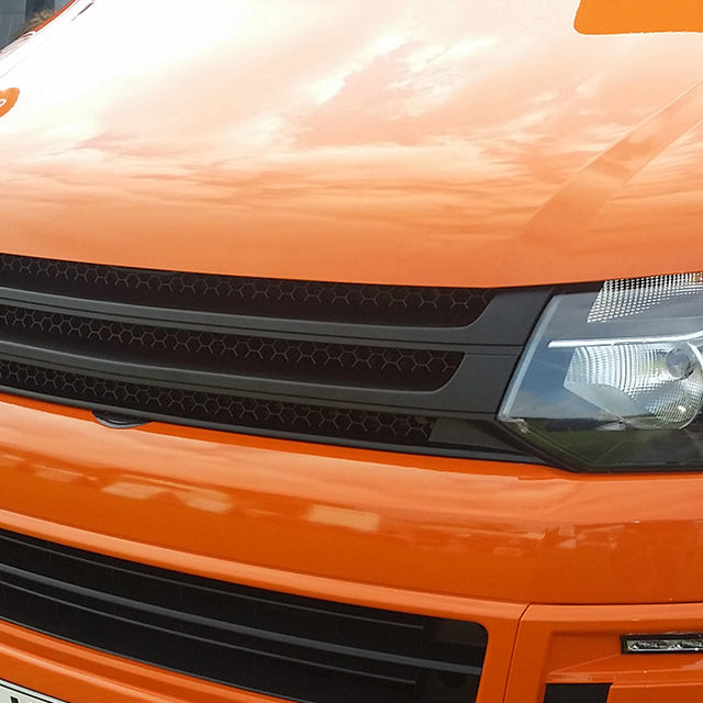 VW T5.1 Front Badgeless Grille (Matte)